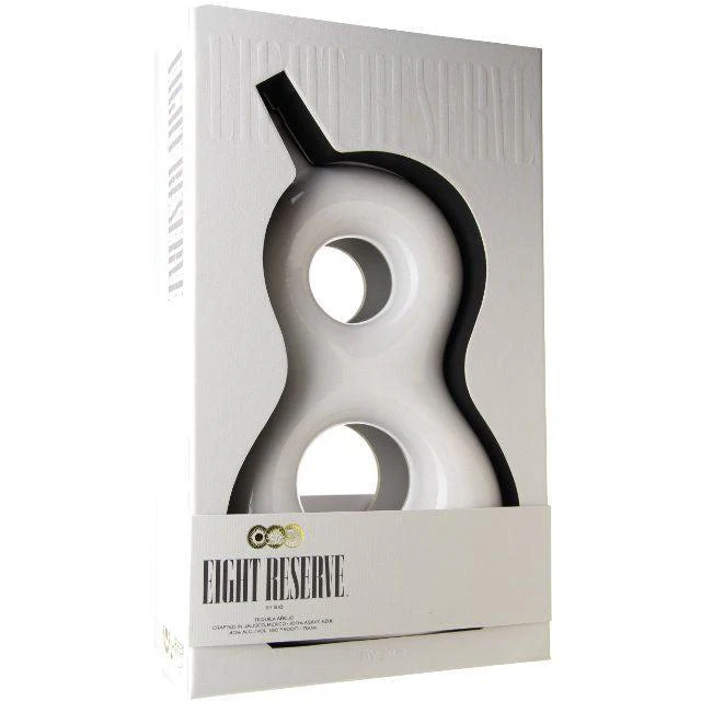 818 Tequila Reserve Anejo Giftbox 700 ml