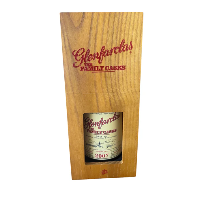 2007 Glenfarclas 15 Year Old The Family Casks Cask Strength Single Malt Scotch Whisky 700 ml