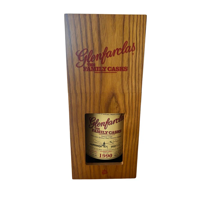 1990 Glenfarclas 30 Year Old The Family Casks Cask Strength Single Malt Scotch Whisky 700 ml
